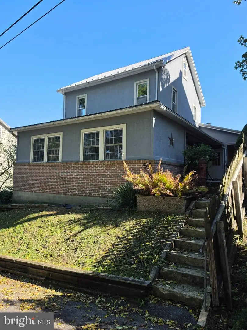 59 S Franklin St, Elizabethville, PA 17023 - #1