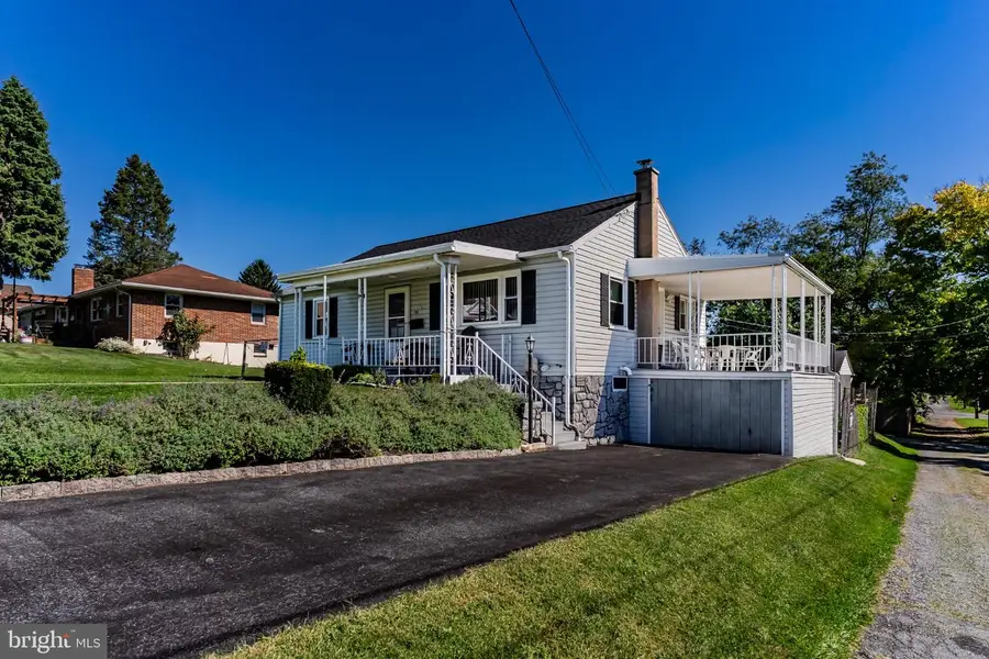 736 Chambers St, Harrisburg, PA 17113 - #2