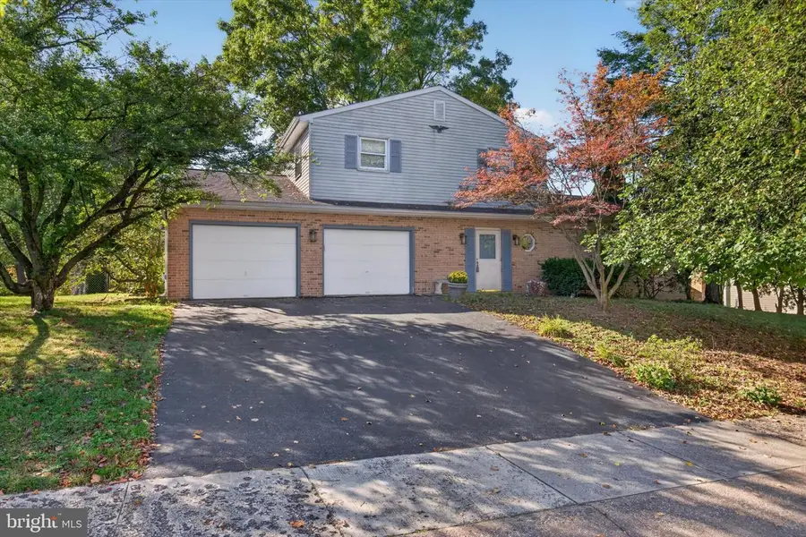 5869 Laurel St, Harrisburg, PA 17112 - #2