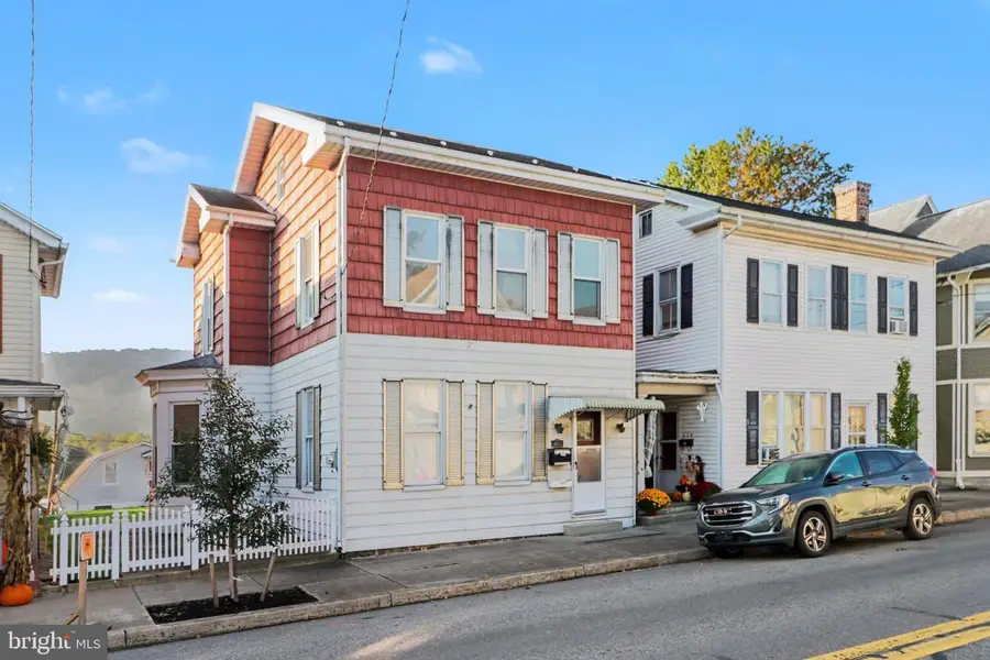 454 Union St, Millersburg, PA 17061 - #2