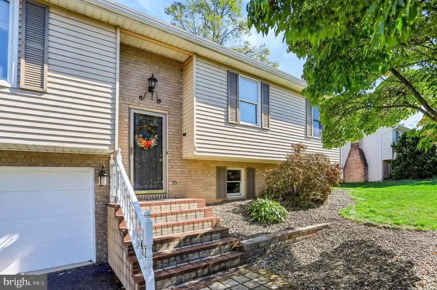 4924 Janelle Dr, Harrisburg, PA 17112 - #2