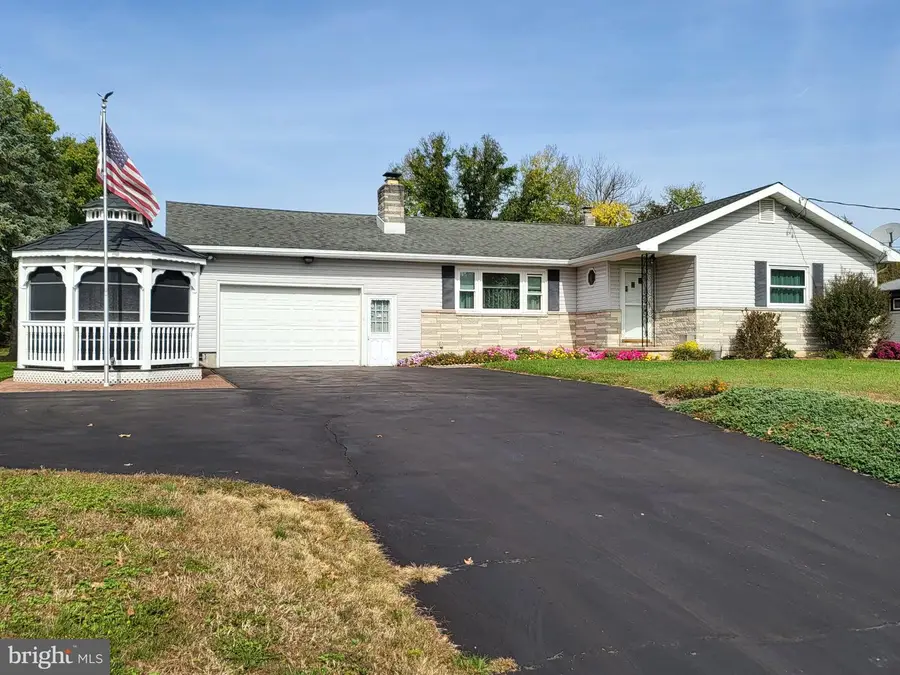 1965 Light Ave, Middletown, PA 17057 - #2