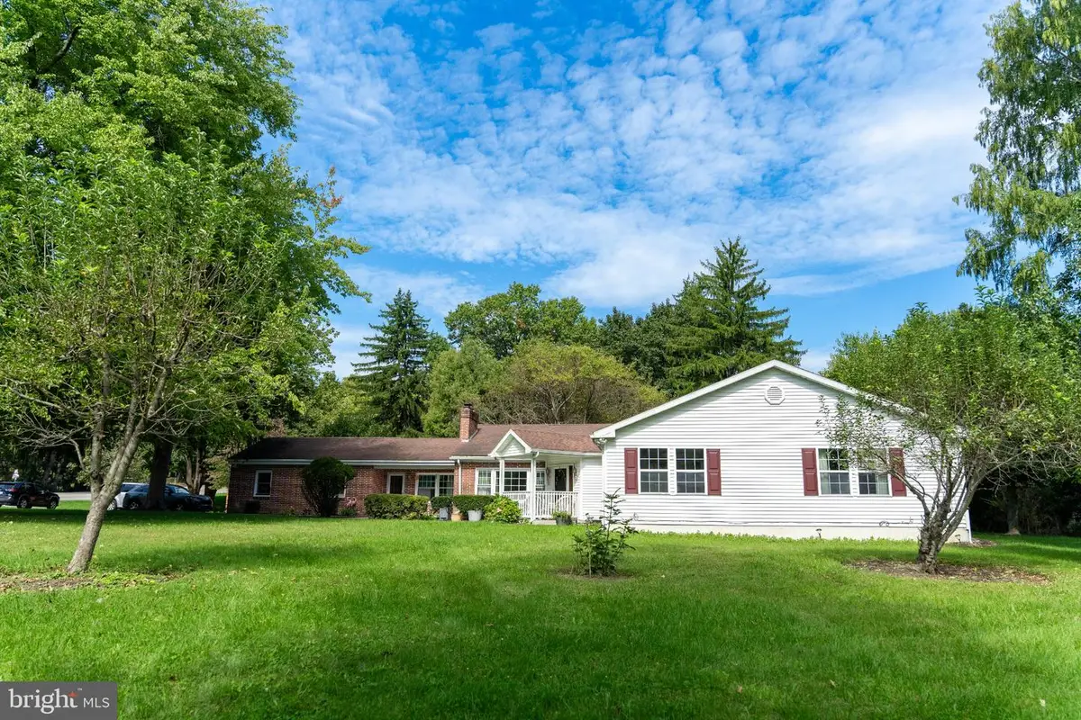 1601 Colonial Rd, Harrisburg, PA 17112 - #1