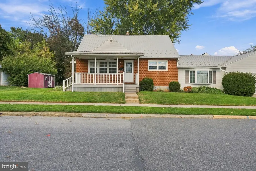 361 E Roosevelt Ave, Middletown, PA 17057 - #2