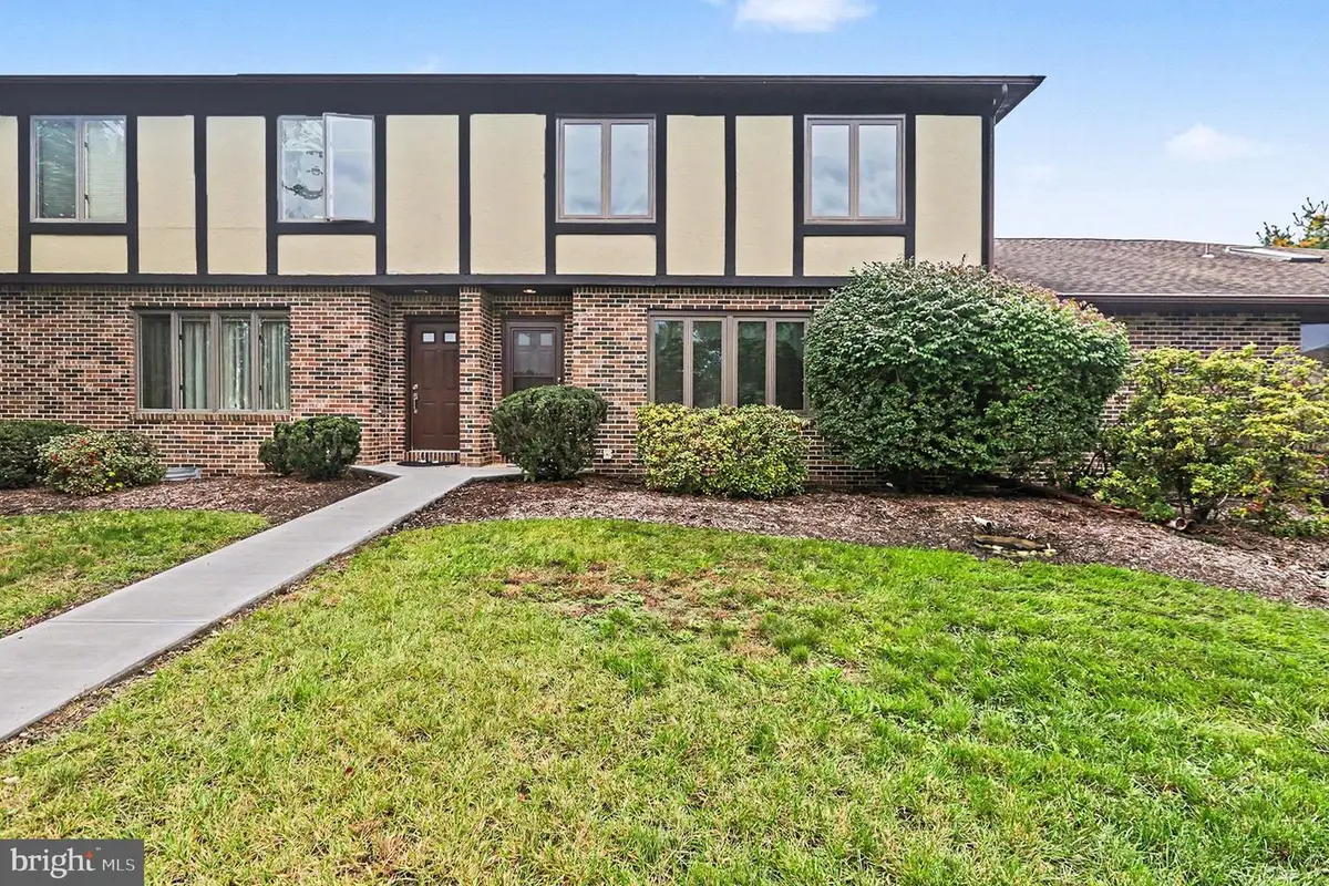 3873 N Sarayo Cir, Harrisburg, PA 17110 - #1