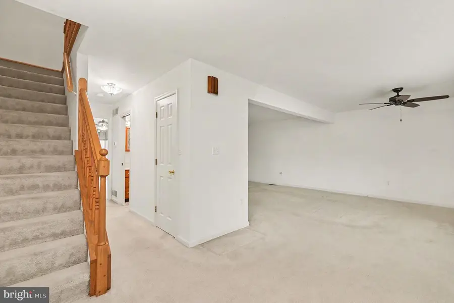3873 N Sarayo Cir, Harrisburg, PA 17110 - #2