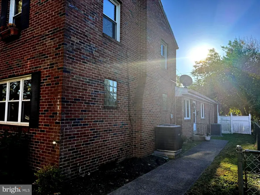 2530 N 3rd St, Harrisburg, PA 17110 - #3