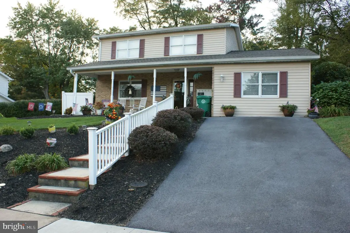5710 Cloverdale Rd, Harrisburg, PA 17112 - #1