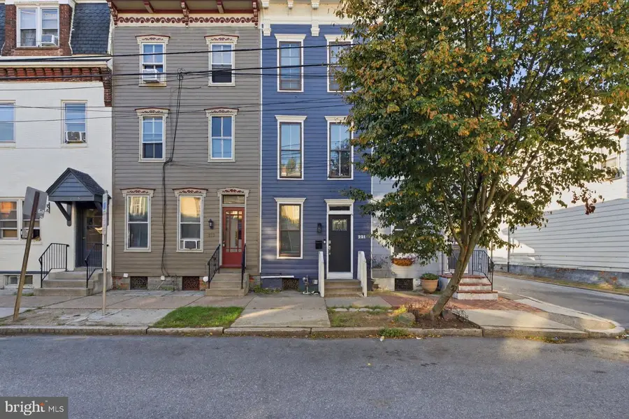 221 Boas St, Harrisburg, PA 17102 - #3