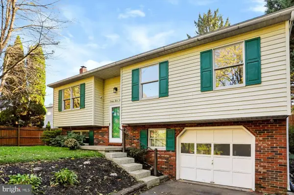 2330 S 5th St, STEELTON, PA 17113