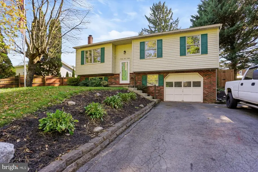 2330 S 5th St, Steelton, PA 17113 - #2