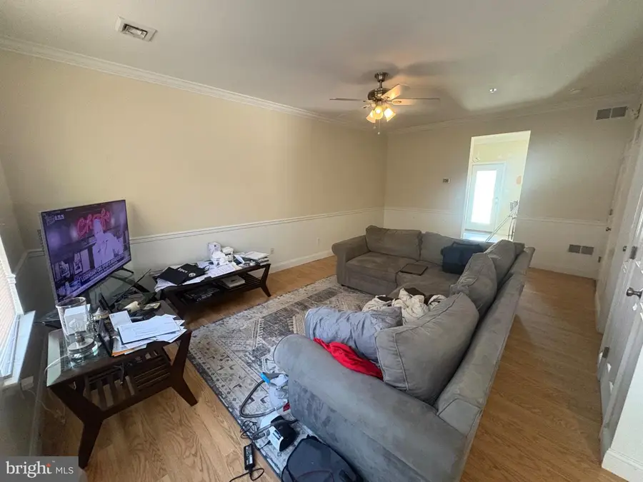 1726 Logan St, Harrisburg, PA 17102 - #2