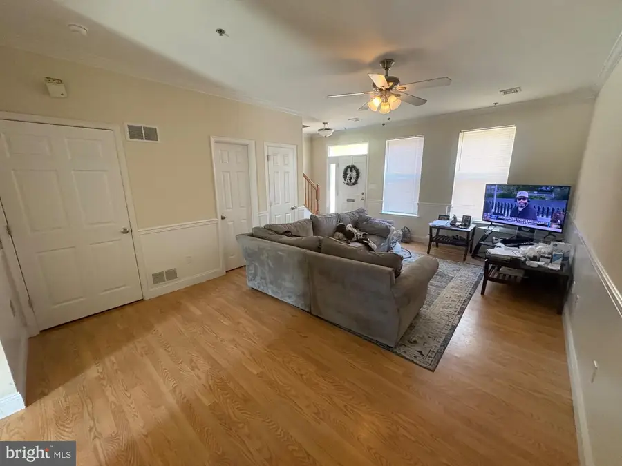 1726 Logan St, Harrisburg, PA 17102 - #3