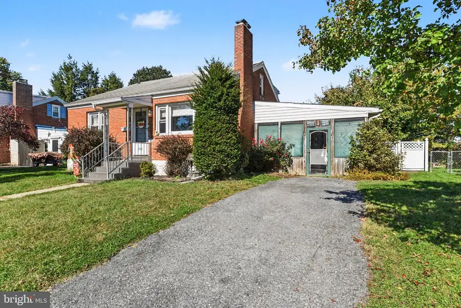 5012 Constitution Ave, Harrisburg, PA 17109 - #2