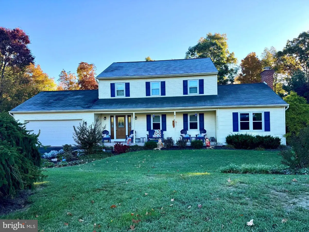 213 Berry Dr, Harrisburg, PA 17112 - #1