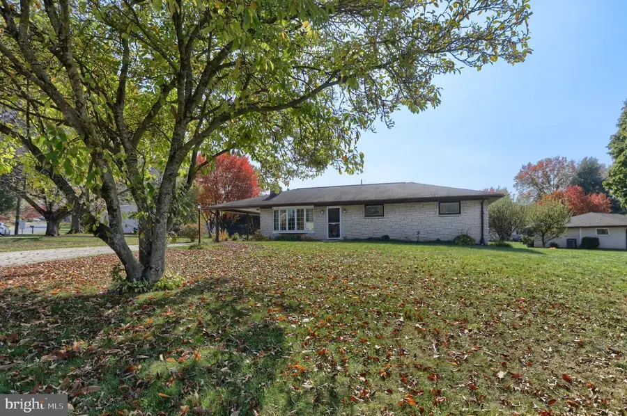 1119 Dartmouth Rd, Hummelstown, PA 17036 - #2