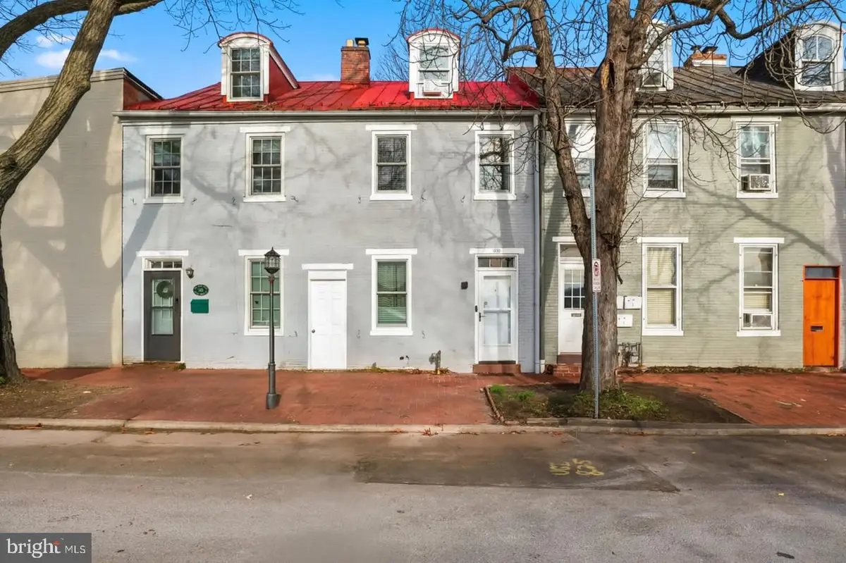 547 S Front St, Harrisburg, PA 17104 - #1