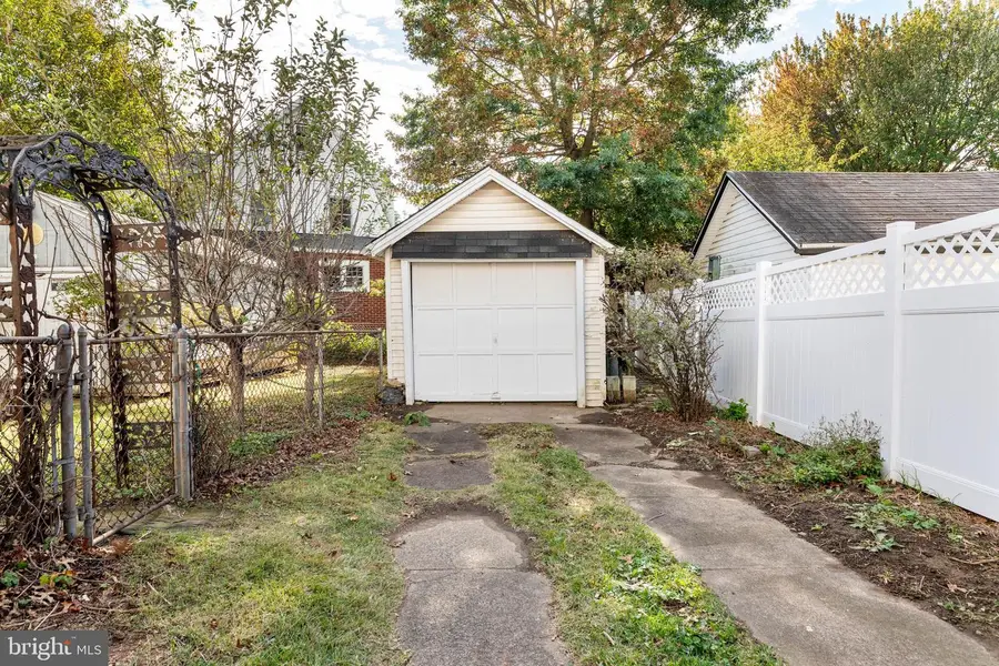 25 Oak Ln, Havertown, PA 19083 - Image #3