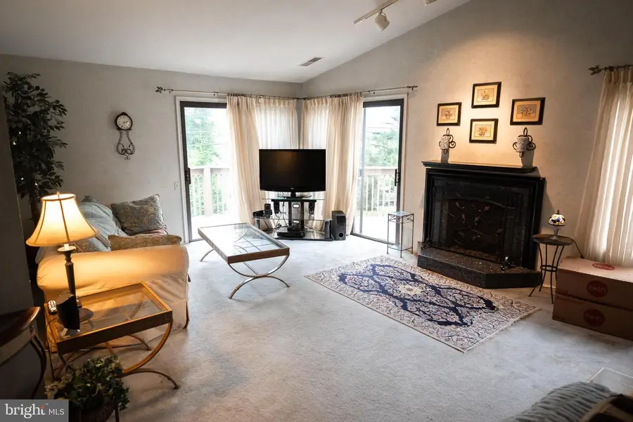 310 Pritchard Pl, Newtown Square, PA 19073 - Image #2