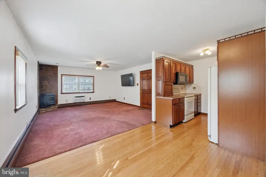 354 S Swarthmore Ave #b-3, Swarthmore, PA 19081 - Image #3