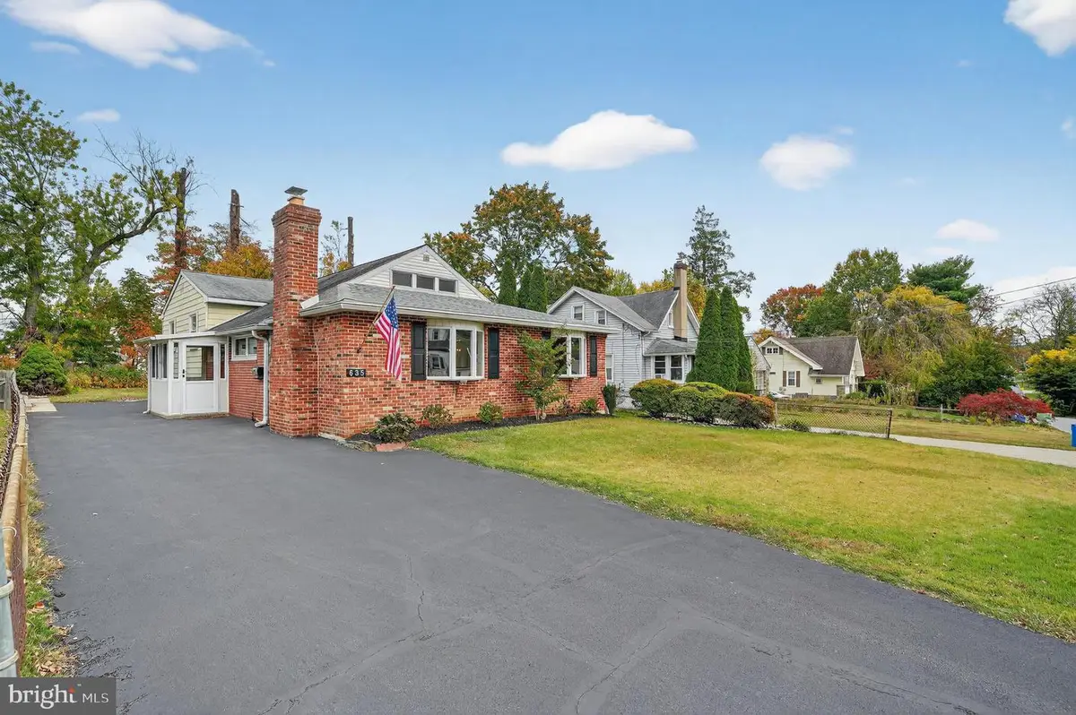 635 Grand Ave, Havertown, PA 19083 - Image #1