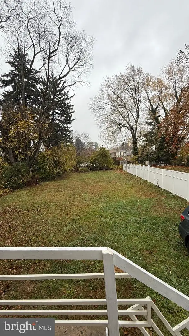 1525 Elmwood Ave, Folcroft, PA 19032 - Image #3