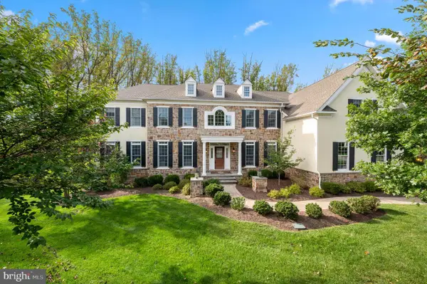 3917 Woodland Dr, NEWTOWN SQUARE, PA 19073