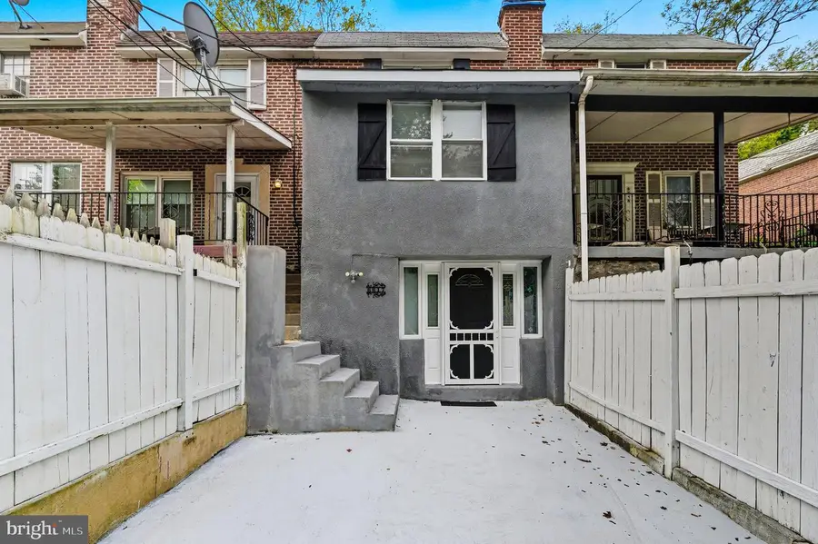 6617 Church Ln, Upper Darby, PA 19082 - Image #2