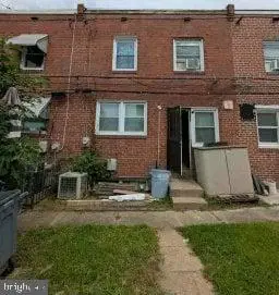 423 Arlington Ave, Upper Darby, PA 19082 - Image #3