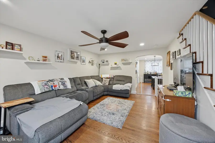 283 Westbrook Dr, Clifton Heights, PA 19018 - Image #2