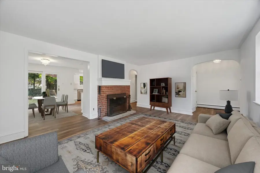 3209 Charles Griffin Dr, Garnet Valley, PA 19060 - Image #2