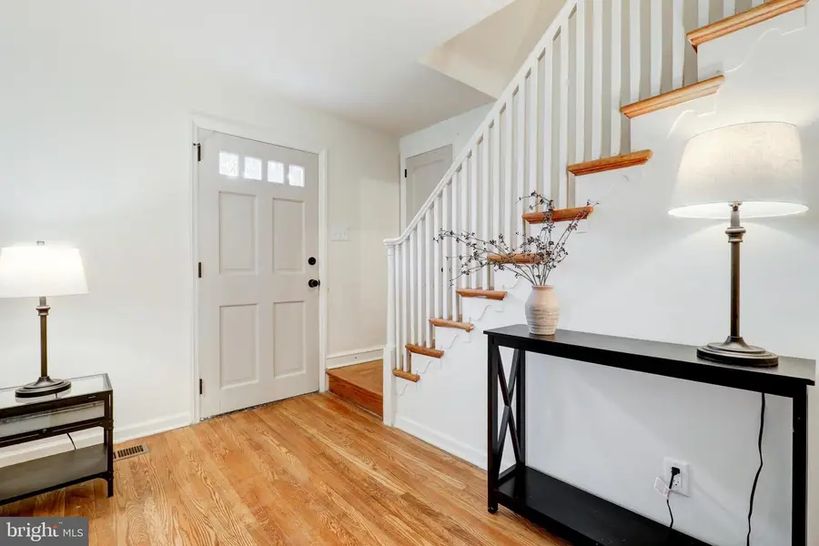 242 Shadeland Ave, Drexel Hill, PA 19026 - Image #2