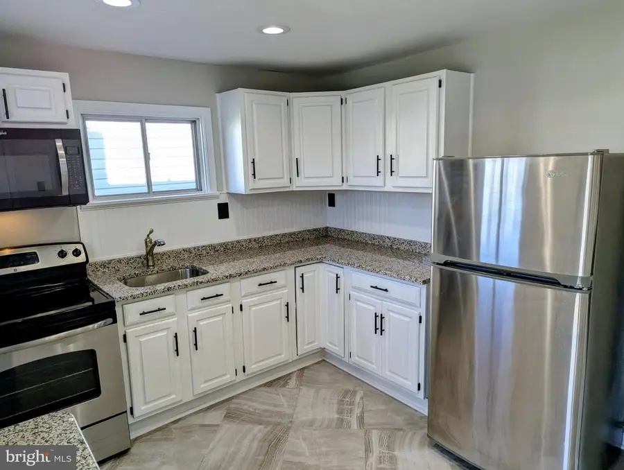 1400 Beale St, Marcus Hook, PA 19061 - Image #2