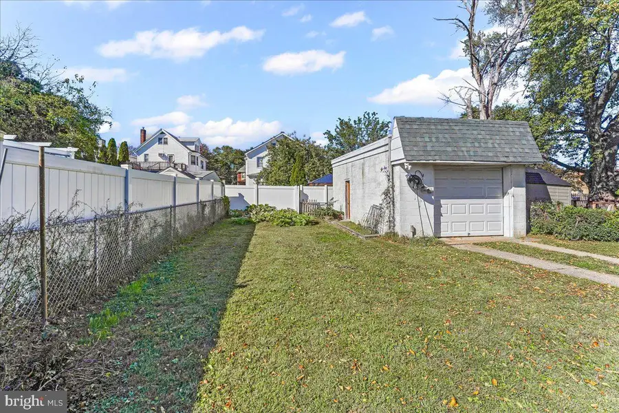 23 E Berkley Ave, Clifton Heights, PA 19018 - Image #3