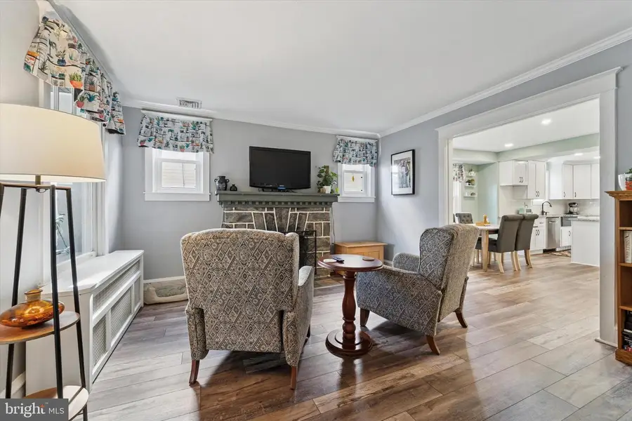 339 Sutton Ave, Folsom, PA 19033 - Image #3