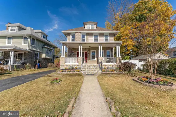 813 14th Ave, PROSPECT PARK, PA 19076