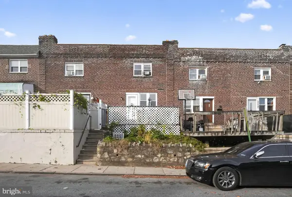 558 Snowden Rd, UPPER DARBY, PA 19082