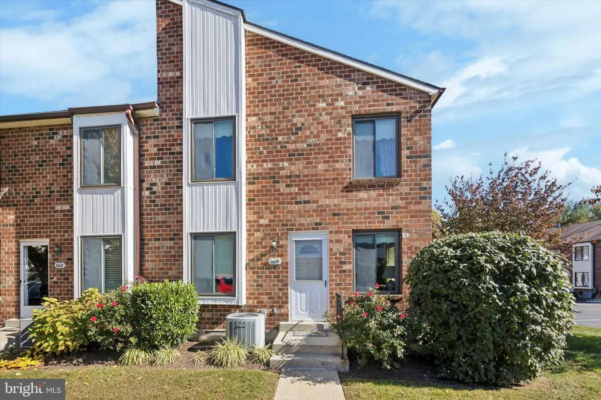 6609 Hilltop Dr #241, Brookhaven, PA 19015 - Image #1
