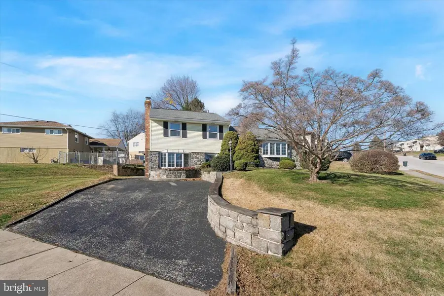 240 N Central Blvd, Broomall, PA 19008 - Image #3