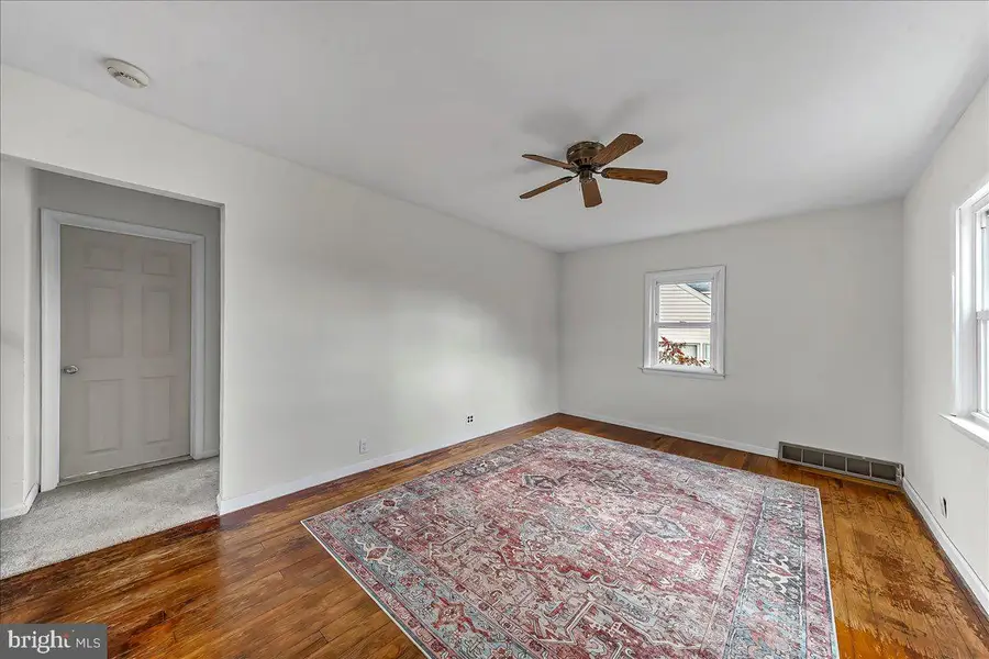 1910 Dutton Mill Rd, Aston, PA 19014 - Image #3