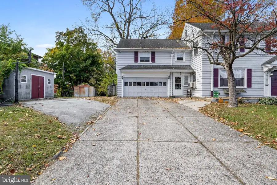 18 W Grays Ave, Glenolden, PA 19036 - Image #3