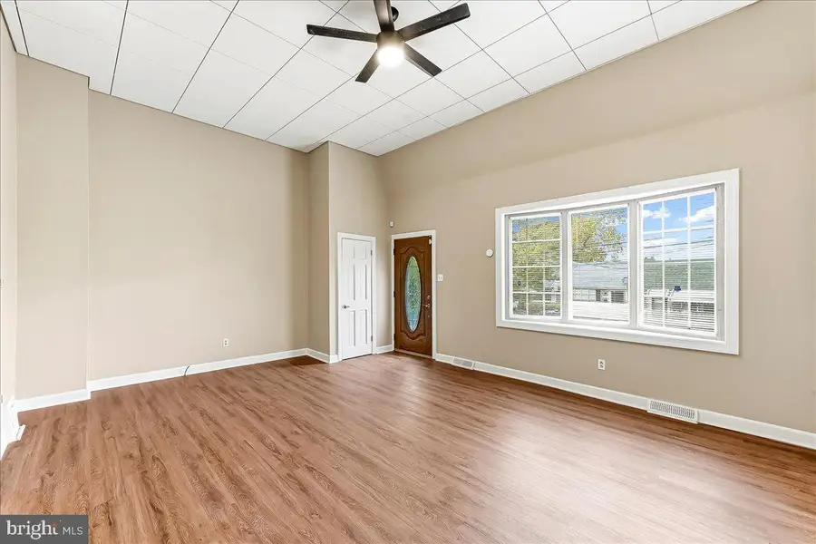 159 Chadwick Ave, Linwood, PA 19061 - Image #3