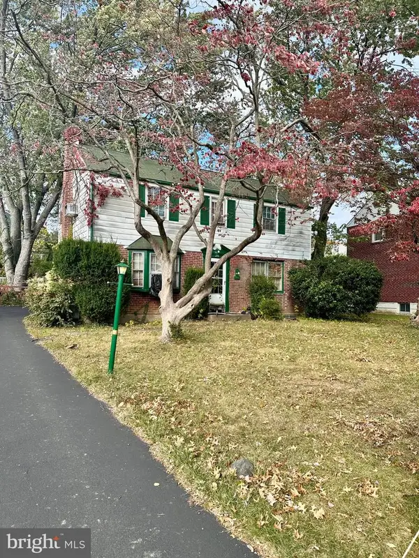 210 Farnham Rd, HAVERTOWN, PA 19083