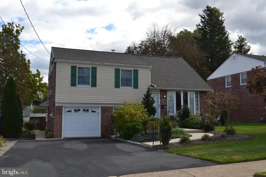 409 Melvin Dr, Brookhaven, PA 19015 - Image #3