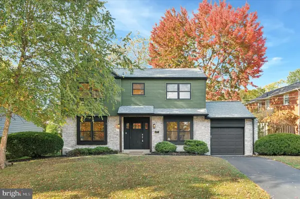 210-218 David Dr, HAVERTOWN, PA 19083