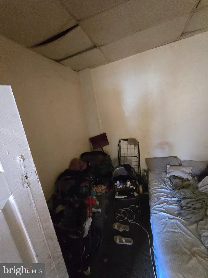 1110 Morton Ave, Chester, PA 19013 - Image #3