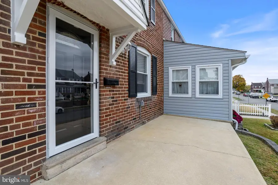 736 Clymer Ln, Ridley Park, PA 19078 - Image #3