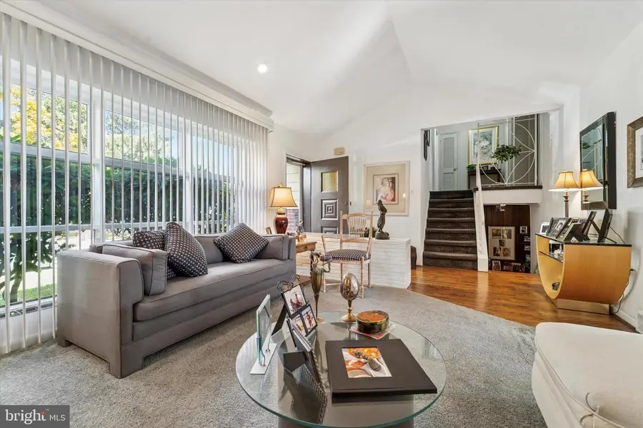 1640 Mount Pleasant Rd, Havertown, PA 19083 - Image #2