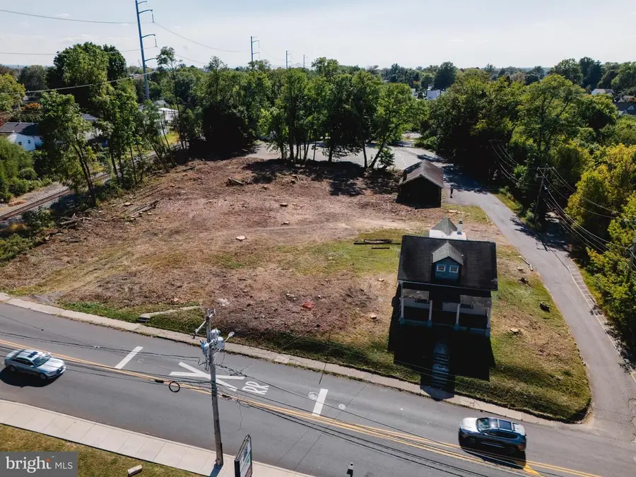 610 N Swarthmore Ave, Ridley Park, PA 19078 - Image #3