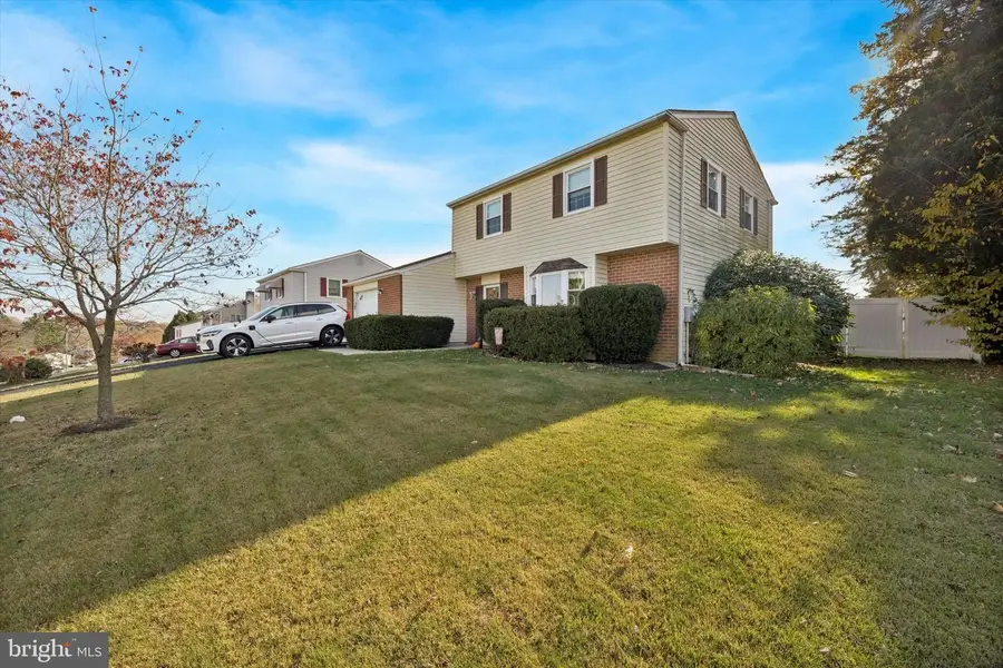 756 Burdett, Upper Chichester, PA 19014 - Image #2